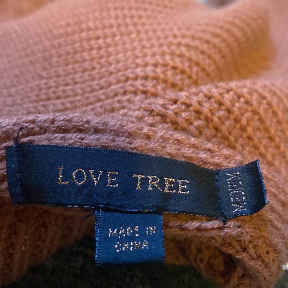 Open back sweater - Picture 3 of 3